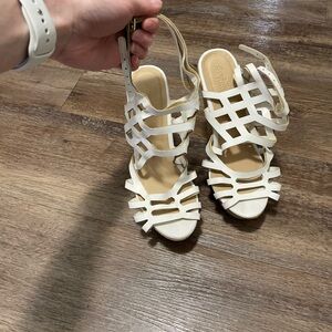 White wedges, great condition